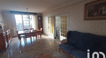 House 5 rooms of 149 m² in Châtillon-sur-Thouet (79200)