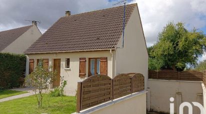 Traditional house 5 rooms of 83 m² in Chaumont-en-Vexin (60240)