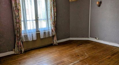 Traditional house 8 rooms of 201 m² in Saint-Seurin-sur-l'Isle (33660)