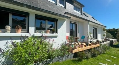 House 9 rooms of 170 m² in Guingamp (22200)