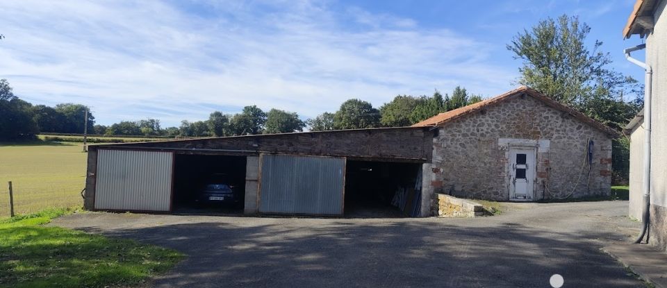 Longere 7 rooms of 200 m² in Parthenay (79200)