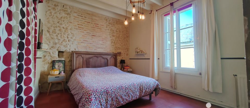 Mansion 9 rooms of 220 m² in Pernay (37230)