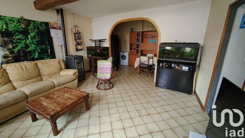 Village house 4 rooms of 107 m² in Cravant (89460)