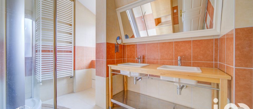 Appartement 5 pièces de 141 m² à Metz (57000)