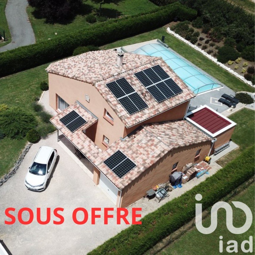 House 4 rooms of 113 m² in Bonrepos-sur-Aussonnelle (31470)