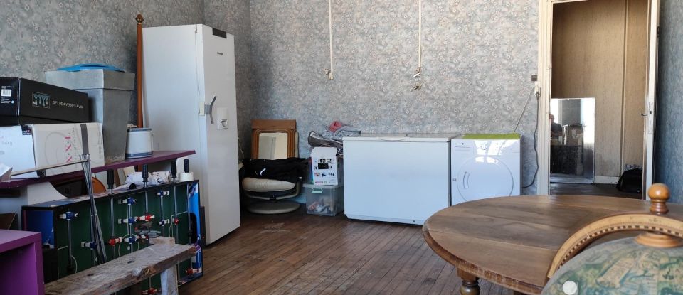 Immeuble de 235 m² à Niort (79000)