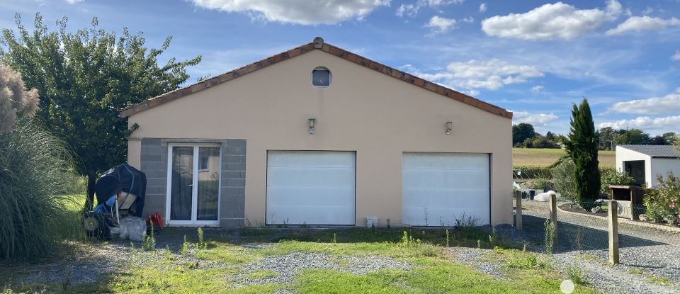 Maison 4 pièces de 105 m² à Vouneuil-sur-Vienne (86210)