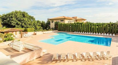 Appartement 1 pièce de 25 m² à Saint-Tropez (83990)