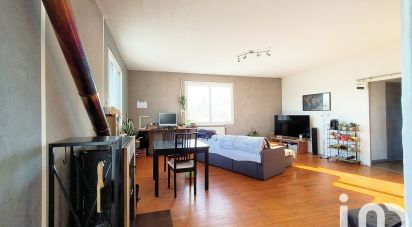 Appartement 3 pièces de 97 m² à Saint-Laurent-de-Chamousset (69930)