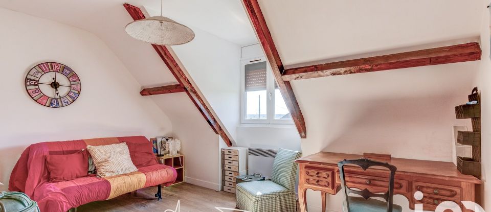 Maison traditionnelle 5 pièces de 130 m² à Sahurs (76113)