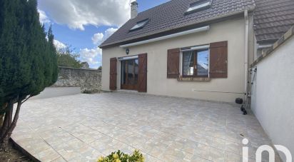 Maison traditionnelle 5 pièces de 94 m² à Villenoy (77124)