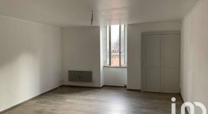 Bâtiment de 77 m² à Vals-les-Bains (07600)