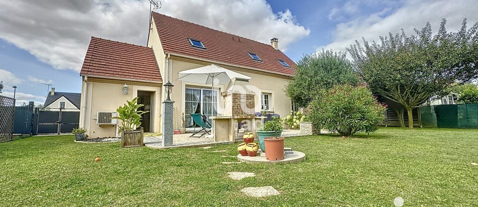 Traditional house 6 rooms of 130 m² in Angerville (91670)