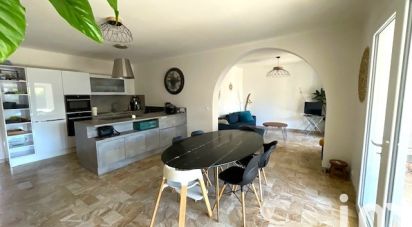 Traditional house 4 rooms of 95 m² in Saint-Raphaël (83700)