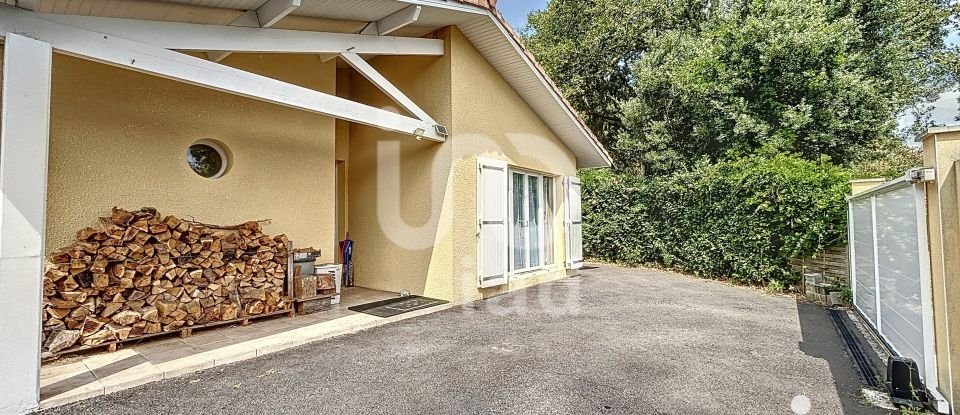 Maison 4 pièces de 101 m² à Azur (40140)