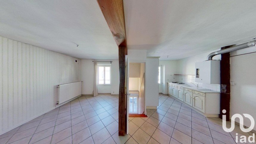 Town house 3 rooms of 79 m² in Nemours (77140)