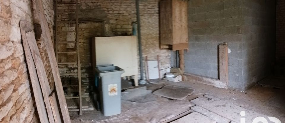 Maison de campagne 4 pièces de 300 m² à Brioux-sur-Boutonne (79170)