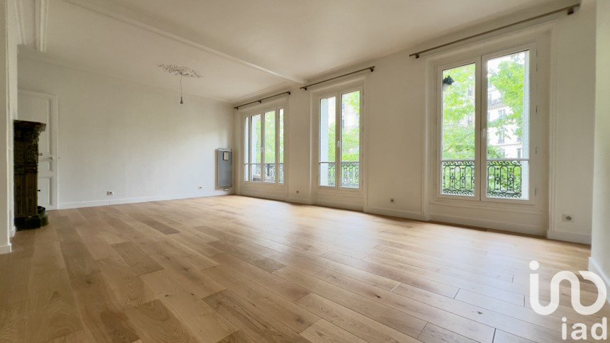 Vente Appartement 100m² 4 Pièces à Paris (75018) - Iad France