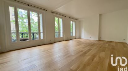 Appartement 4 pièces de 100 m² à Paris (75018)