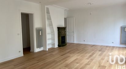 Appartement 4 pièces de 100 m² à Paris (75018)