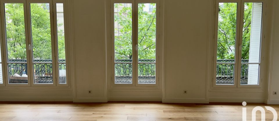 Appartement 4 pièces de 100 m² à Paris (75018)