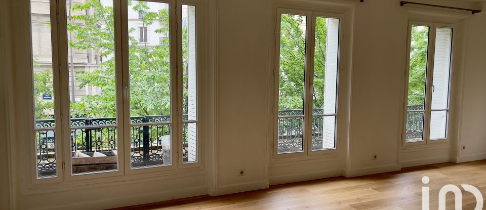 Appartement 4 pièces de 100 m² à Paris (75018)