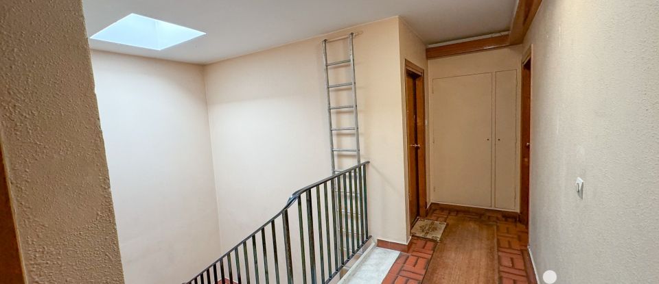 Appartement 5 pièces de 93 m² à Ballainvilliers (91160)