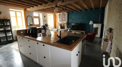 Maison de campagne 4 pièces de 129 m² à Urzy (58130)