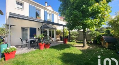 Traditional house 6 rooms of 110 m² in Méry-sur-Oise (95540)