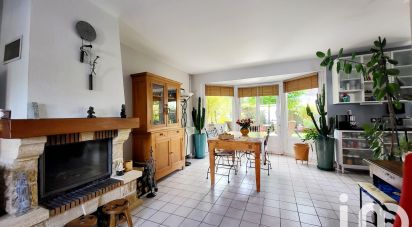 Traditional house 6 rooms of 110 m² in Méry-sur-Oise (95540)