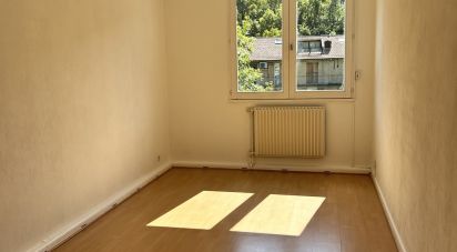 Appartement 2 pièces de 77 m² à Saint-Étienne (42100)