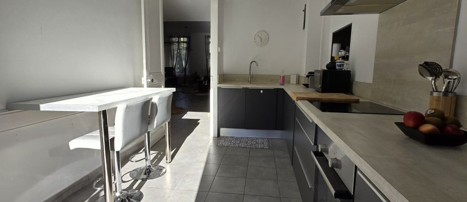 Appartement 3 pièces de 97 m² à Saint-Étienne (42100)