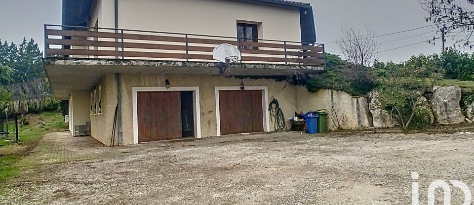 Traditional house 8 rooms of 240 m² in Auriac-sur-Vendinelle (31460)