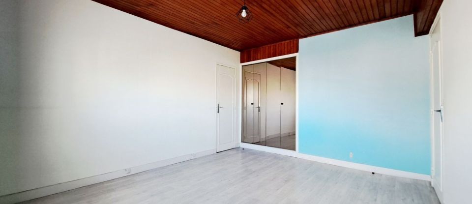 Maison 7 pièces de 155 m² à Saint-Mard (77230)