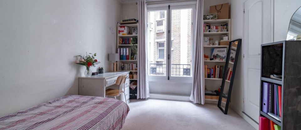 Appartement 5 pièces de 113 m² à Paris (75017)