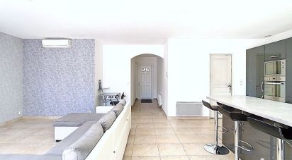 House 4 rooms of 88 m² in Villeneuve (04180)