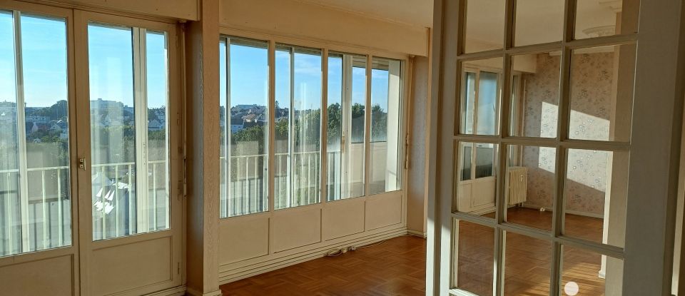 Apartment 4 rooms of 98 m² in Lorient (56100)