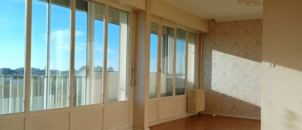 Apartment 4 rooms of 98 m² in Lorient (56100)