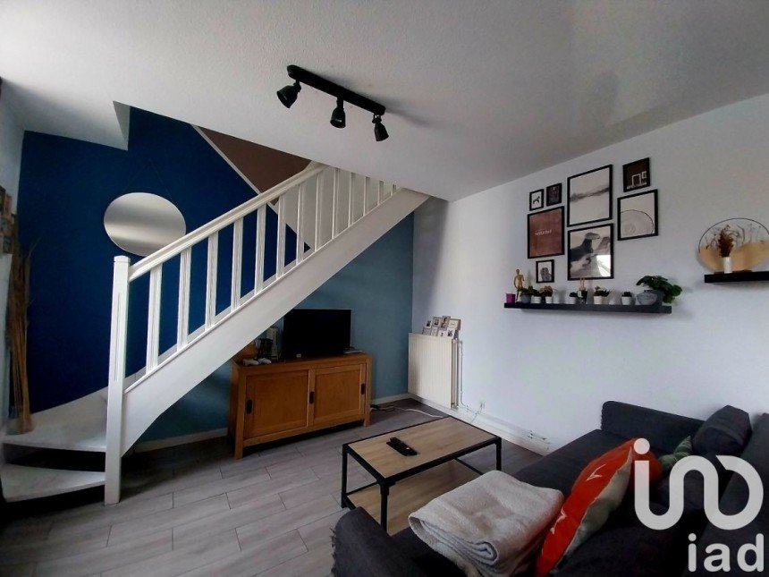 Apartment 3 rooms of 77 m² in Saint-Étienne (42100)