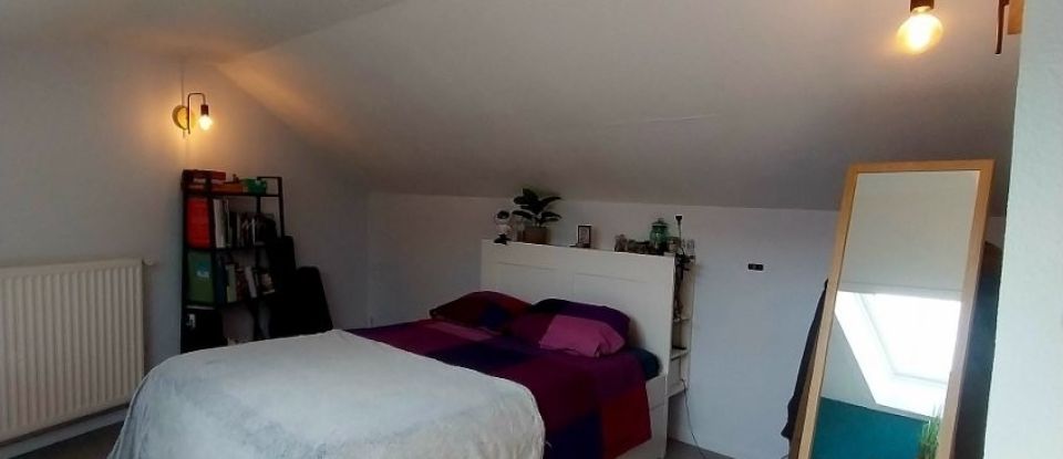 Apartment 3 rooms of 77 m² in Saint-Étienne (42100)