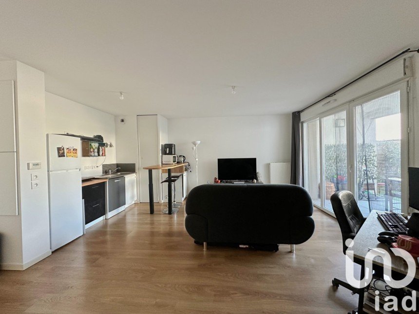 Apartment 2 rooms of 46 m² in Villenave-d'Ornon (33140)