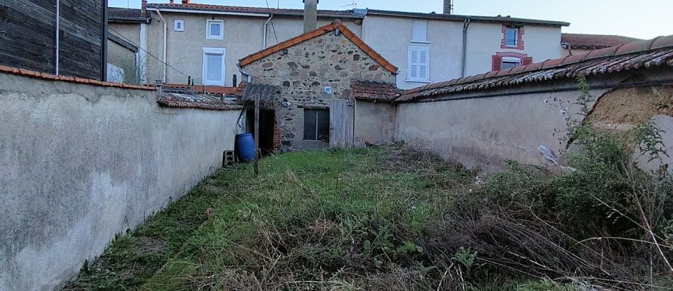 Village house 5 rooms of 150 m² in Panissières (42360)