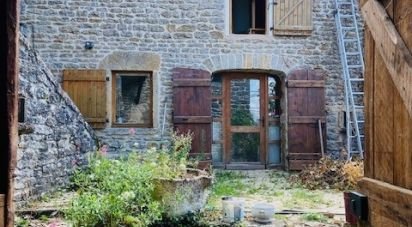 Village house 5 rooms of 120 m² in La Vineuse (71250)