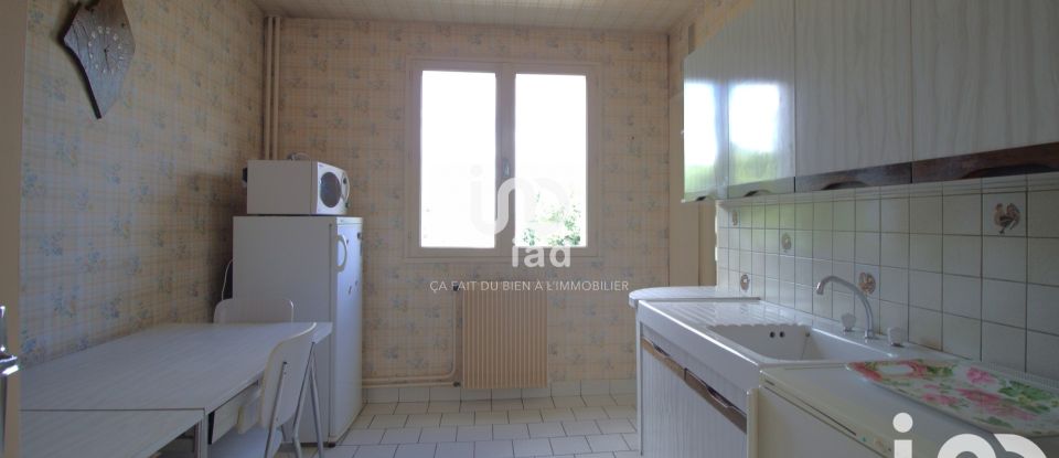 Apartment 4 rooms of 75 m² in Rezé (44400)