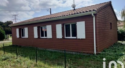 House 4 rooms of 83 m² in Bois (17240)