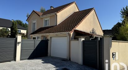 Maison traditionnelle 6 pièces de 120 m² à Presles-en-Brie (77220)