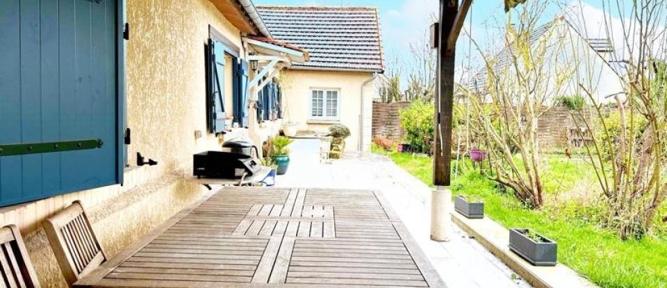 House 8 rooms of 196 m² in Sainte-Geneviève (60730)