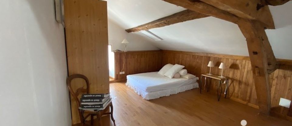 Maison de village 8 pièces de 215 m² à Pays de Belvès (24170)