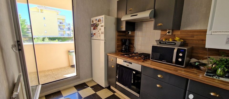 Appartement 4 pièces de 84 m² à Pau (64000)