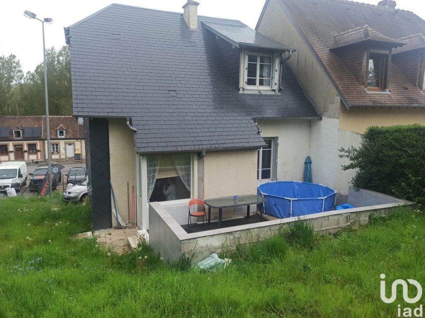 Maison 5 pièces de 74 m² à L'Aigle (61300)